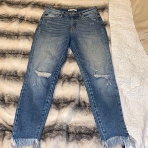 Woman’s High Rise Kan Can Jeans